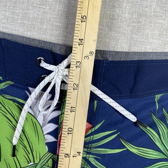 Boston Red Sox Hurley 47 Board Shorts 34 MLB Hawaiian Phantom Tropics 5.5" - Picture 10 of 12